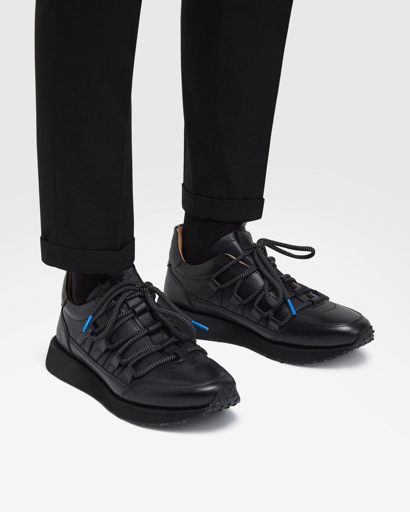 Pantalones de vestir con tenis Sábado Completamente Negro | L - A - D ®