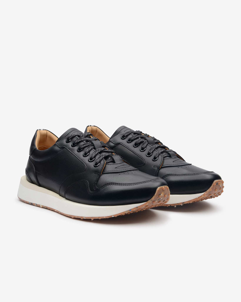 Tenis negros piel Jueves | L - A - D ®